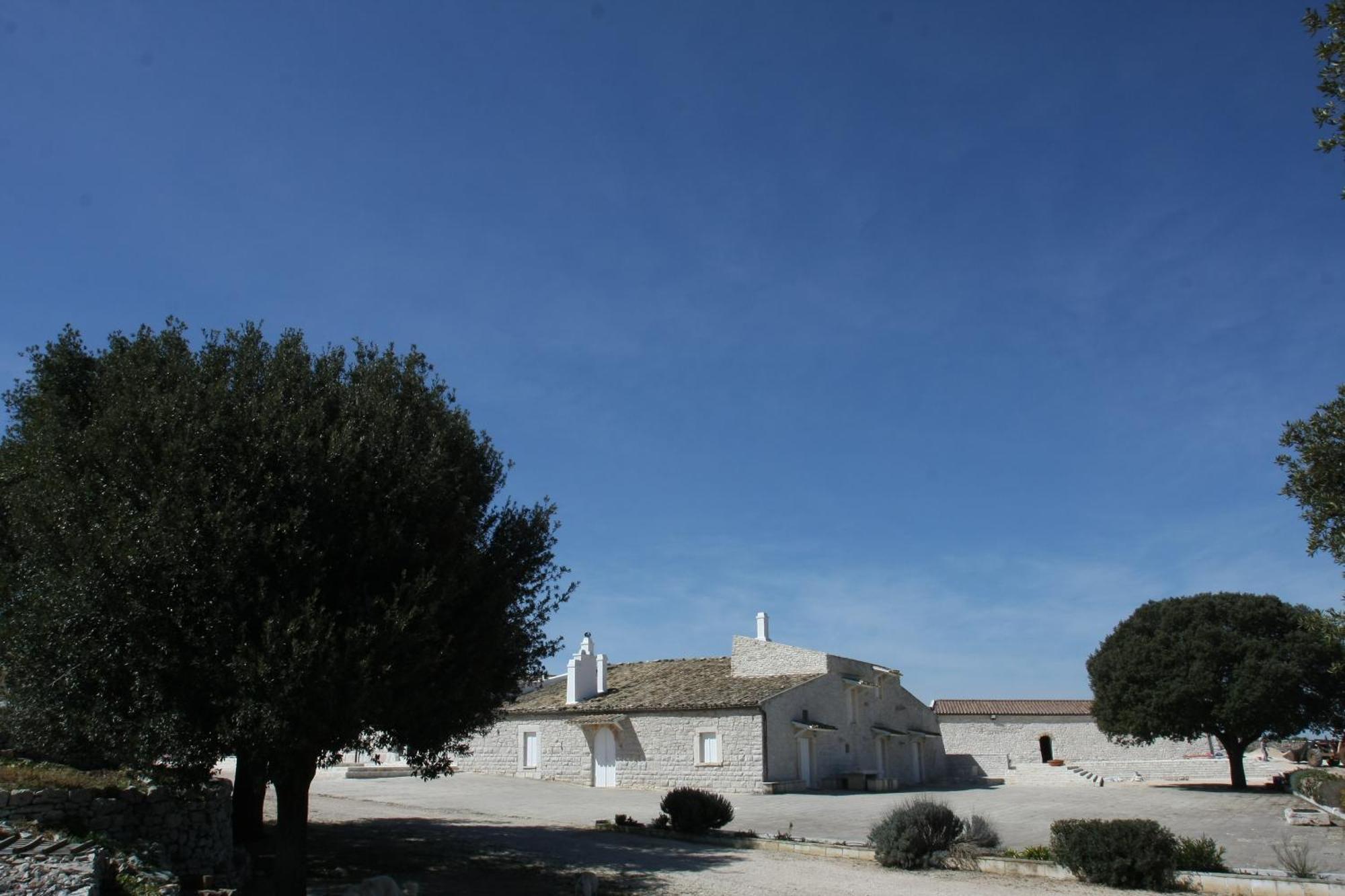 Masseria Torre Di Nebbia 카스텔델몬테 외부 사진