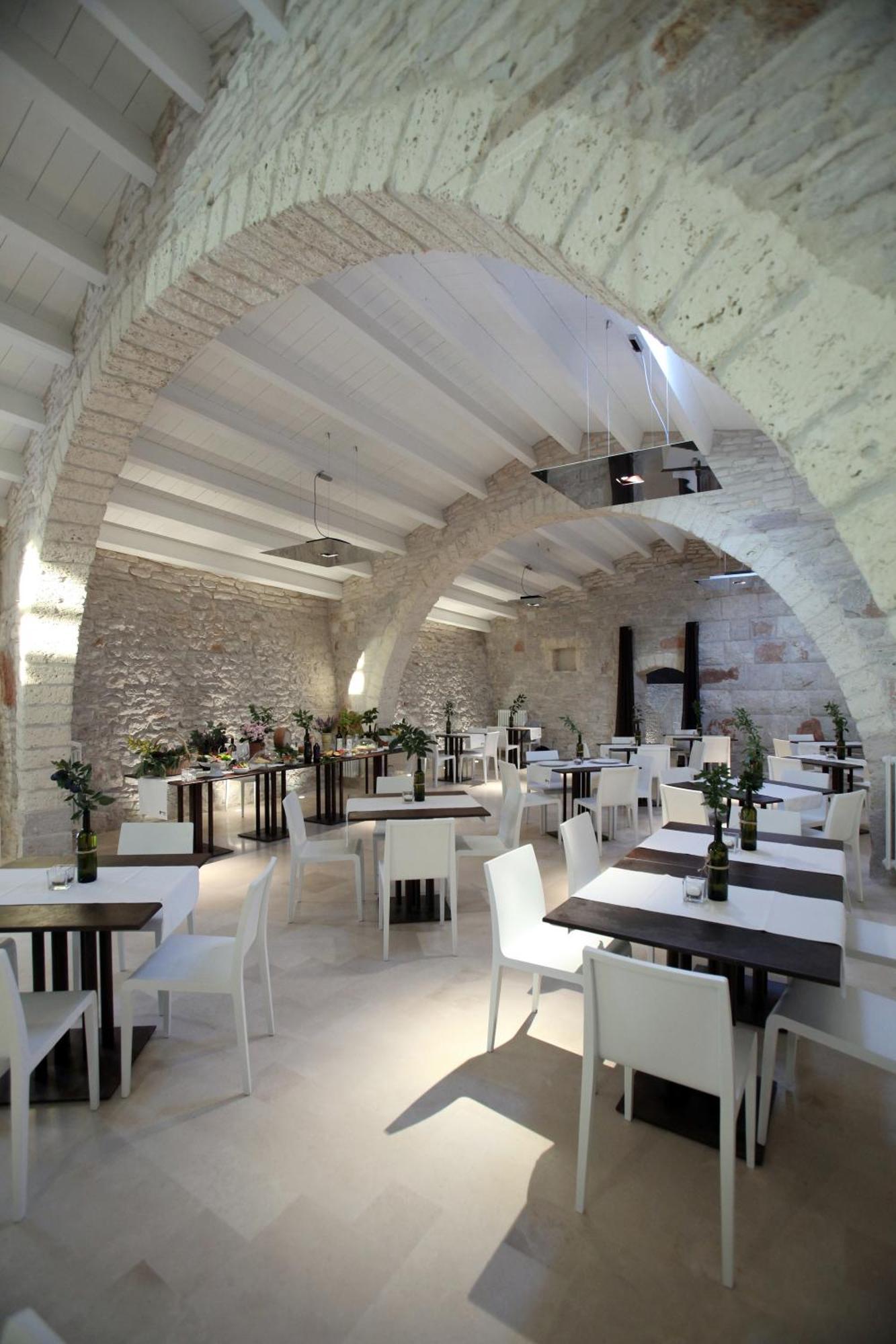 Masseria Torre Di Nebbia 카스텔델몬테 외부 사진